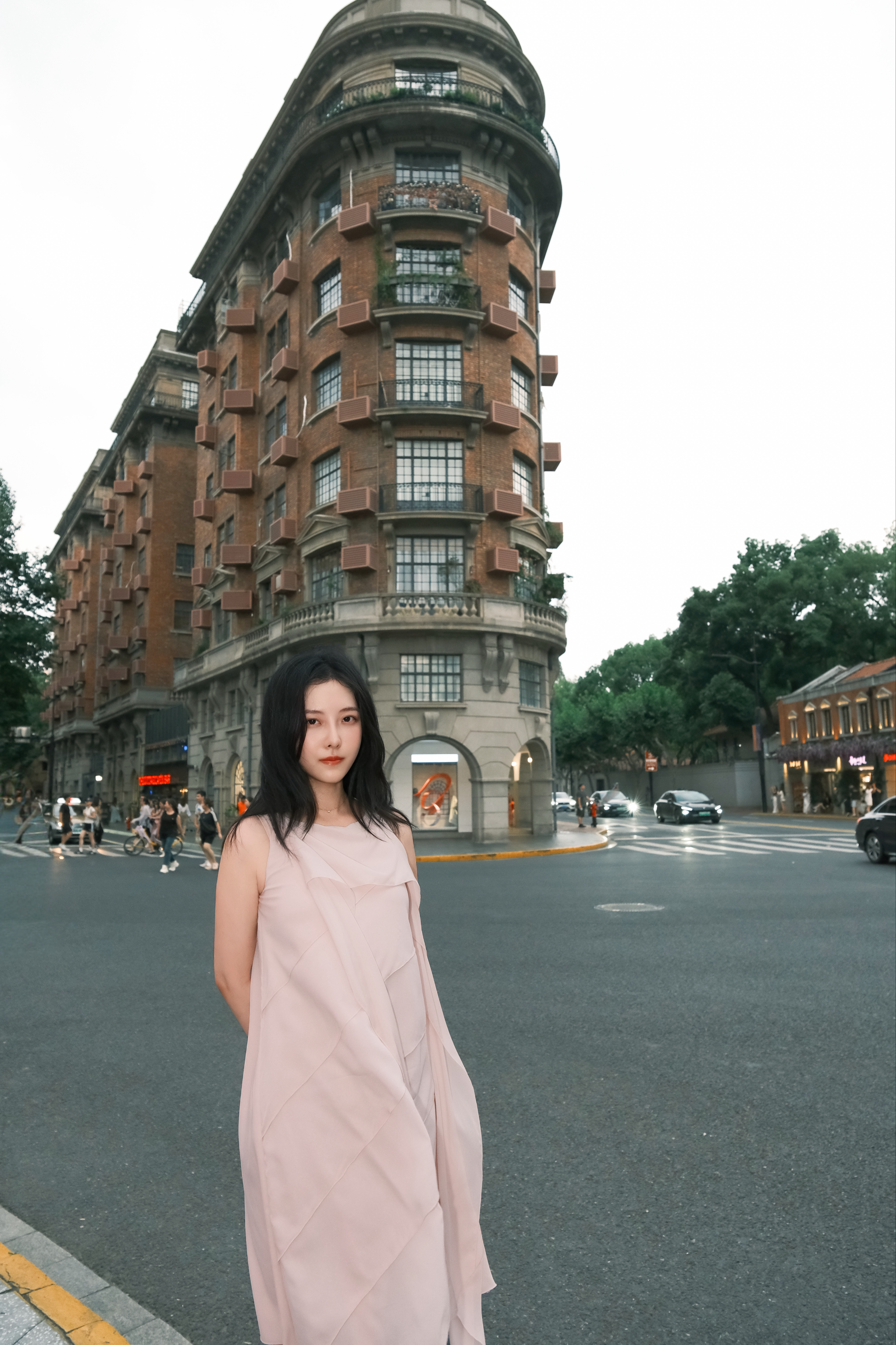 Jun Zhou